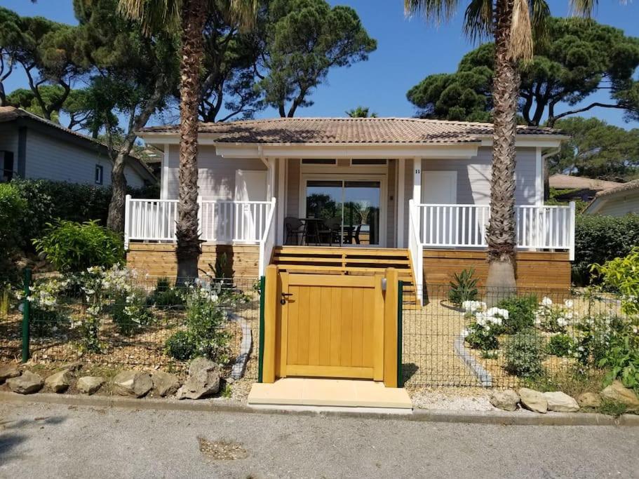 Chalet Californien, Piscine Privee, Plage 5 Mn ! Gassin Exterior foto